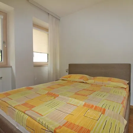 Apartment Lux Lazarevic